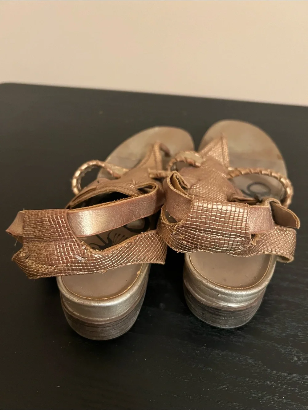OTBT celestial bronze sandals women’s shoes size 6.5